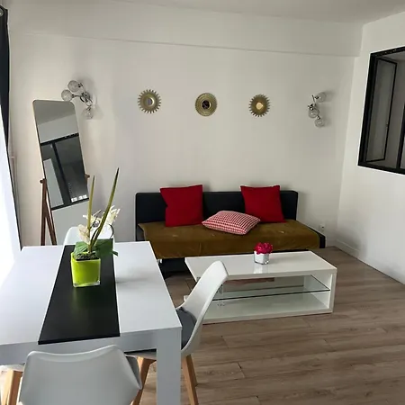 Bel Proche Tour Eiffel アパート